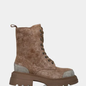 Anfibio in crosta beige con dettagli argentati su punta e tallone